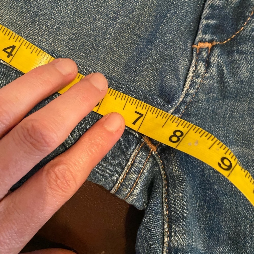True religion Jean shorts - Picture 4 of 8